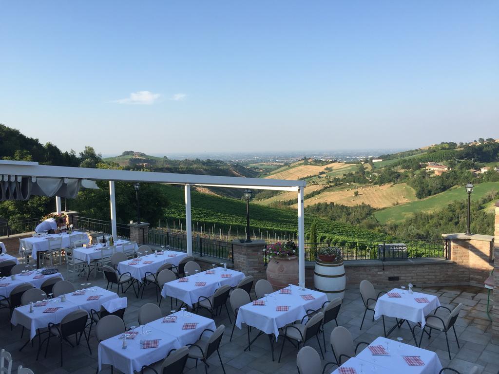 Agriturismo Acetaia Sereni Marano sul Panaro Ngoại thất bức ảnh