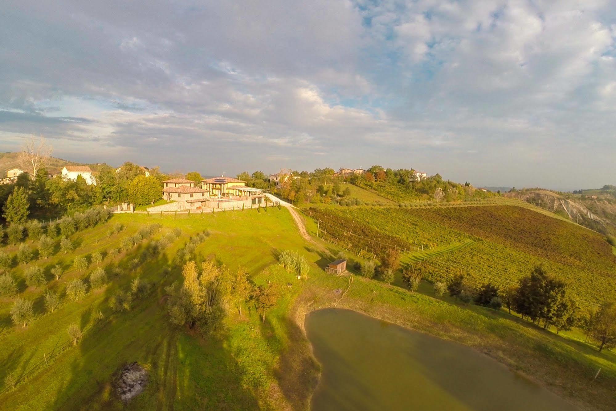 Agriturismo Acetaia Sereni Marano sul Panaro Ngoại thất bức ảnh